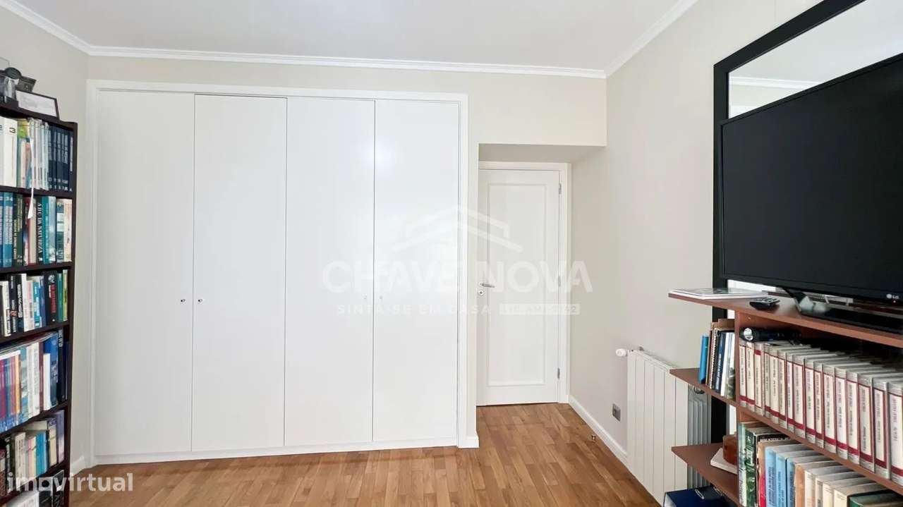 T2 novo com garagem e varanda em Gaia-19