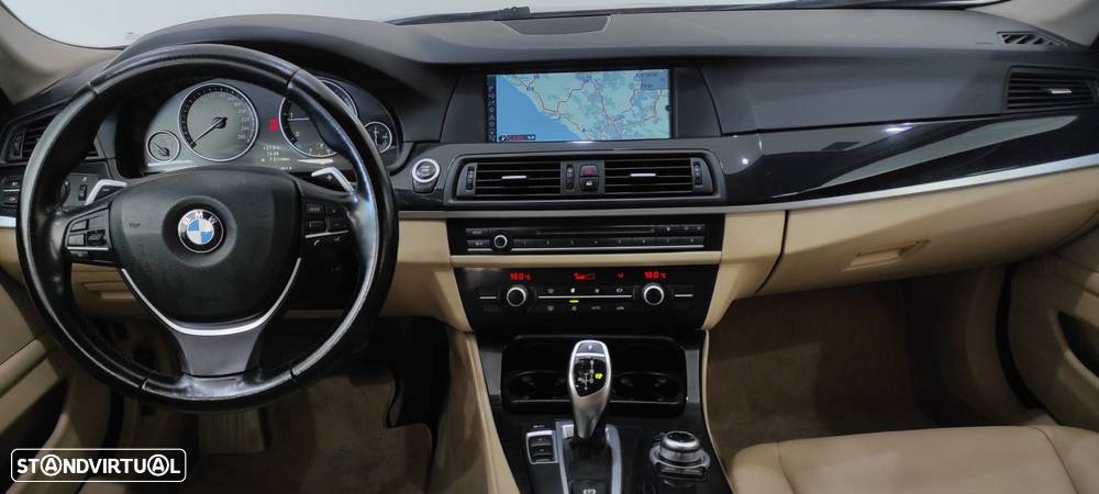 BMW 520 d Auto - 26