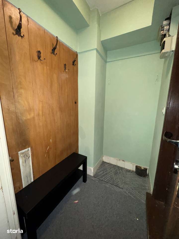 Inchirere spatiu Matei Basarab Unirii pretabil birou locuinta - Imagine principală: 4/5