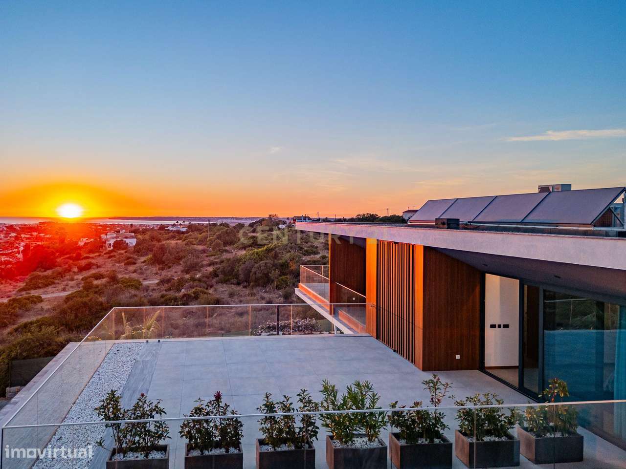 Villa de Luxo com 5 quartos e Vista Mar Panorâmica - Grande imagem: 4/39