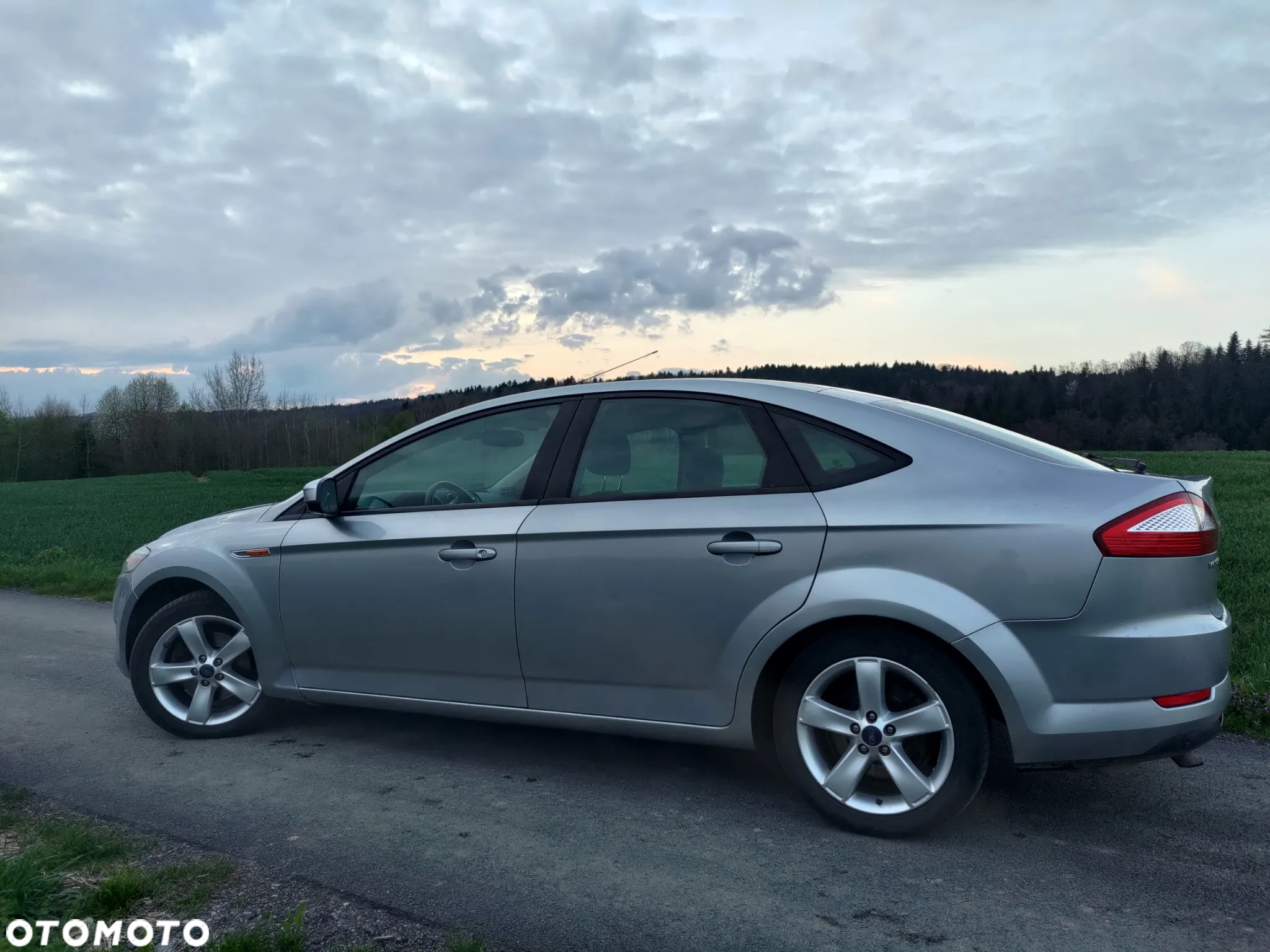 Ford Mondeo - 9