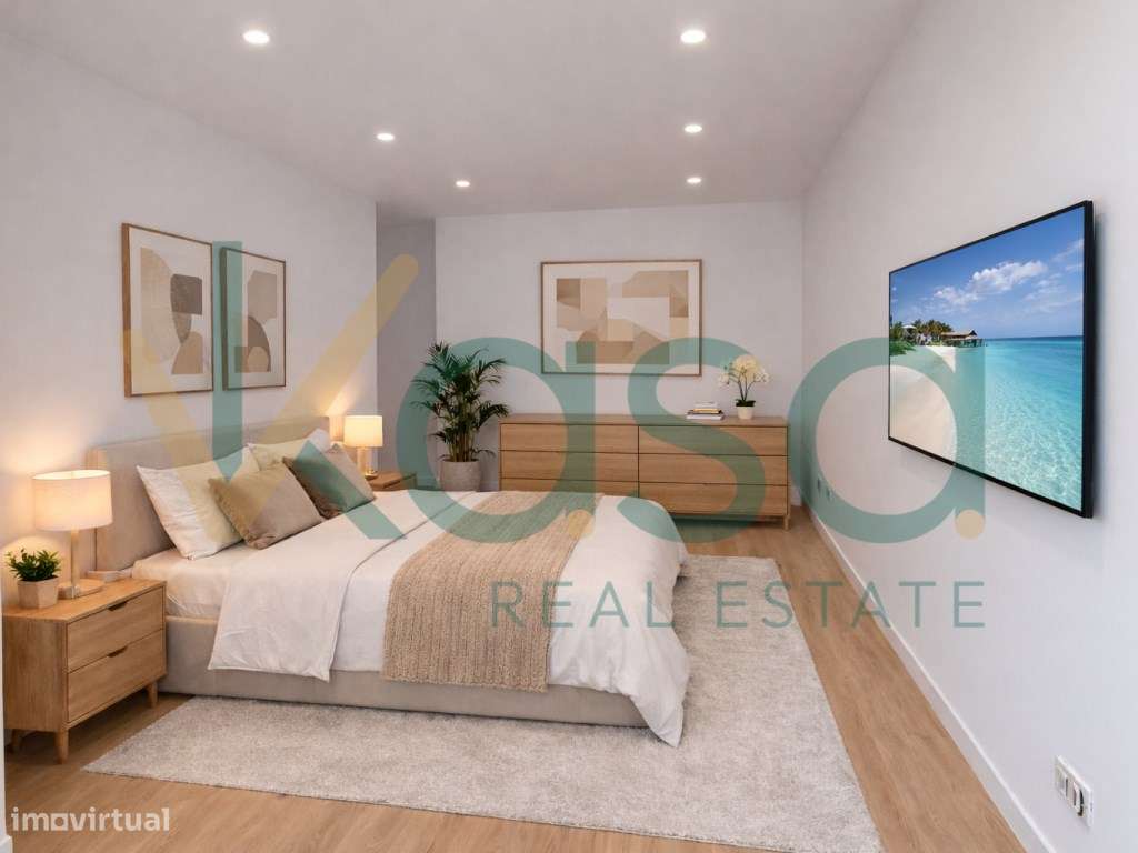 Moradia Geminada T4 Duplex com Logradouro e Sótão | Barreiro - A 30... - Grande imagem: 3/10