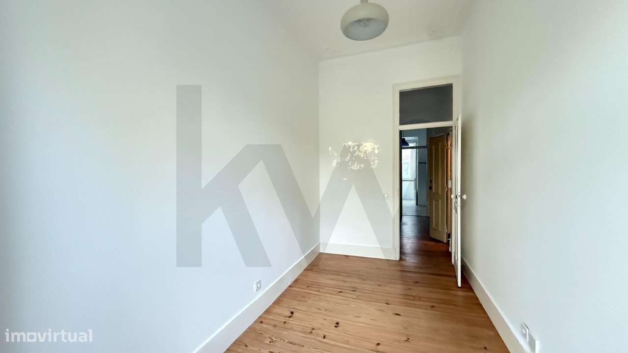 T2 para Arrendamento | Alcântara (Alto de Santo Amaro) | Entrada imedi - Grande imagem: 4/20