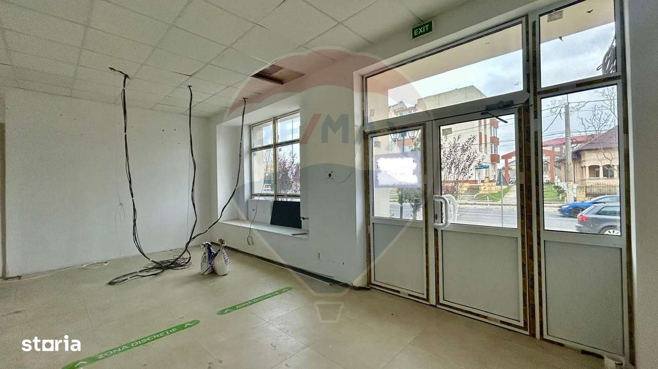 Spațiu stradal ultracentral de inchiriat Mihail Kogalniceanu,Constanta - Imagine principală: 4/12