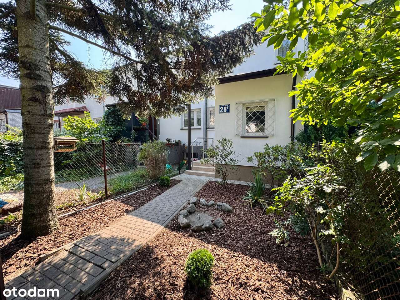 Zadbany segment po remoncie | 64 m² + 32 m² | ogród | Falenica