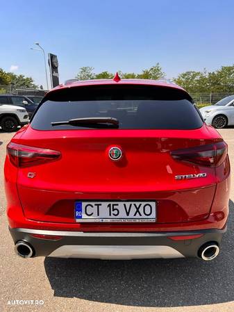 Alfa Romeo Stelvio 2.2 JTDM Super - 5