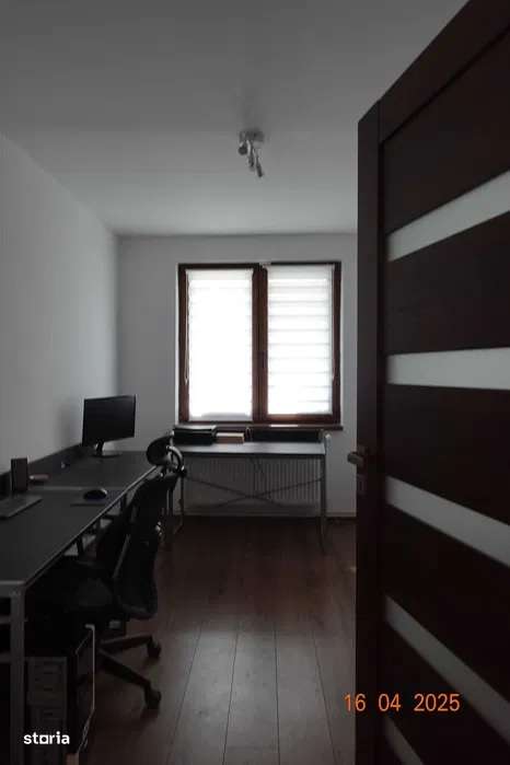 Apartament exclusivist cu 4 camere, garaj și bec – ultracentral, Zalău - Imagine principală: 3/8