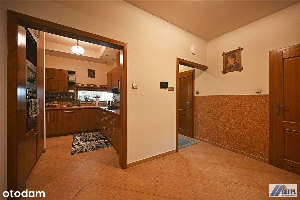 Wyjątkowy dom w klasycznym stylu, Dąbrowa.-9