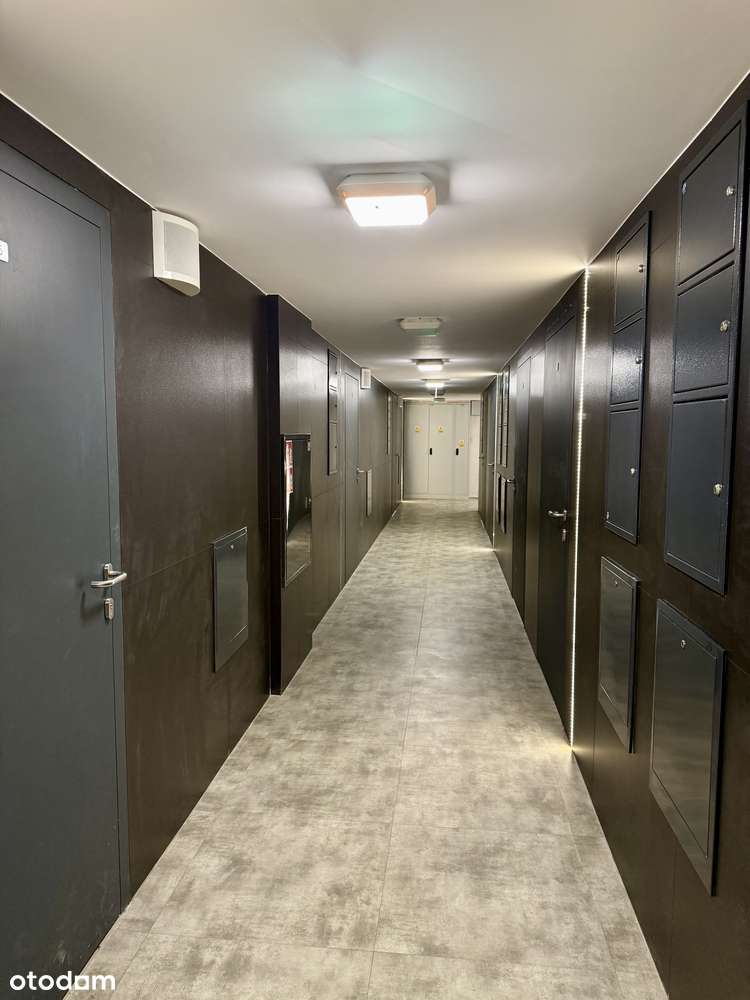 38m2/ Loft do zamieszkania/ wysoki standard/ogromne okna / top cena/-7