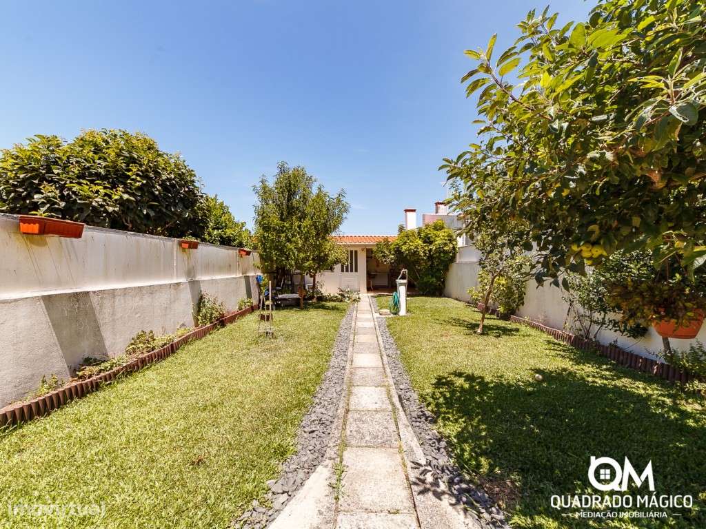 Fantástica Moradia T3 com Jardim, Churrasqueira e Garagem para 2 Ca...-40