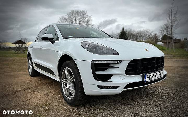 Porsche Macan Standard - 4