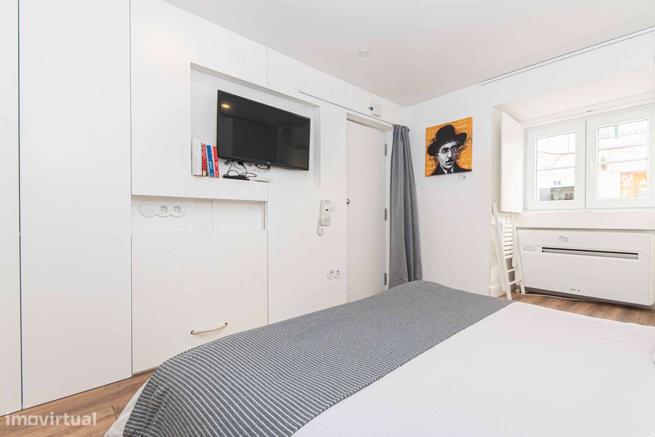 Charmoso apartamento T0 no icónico bairro da Bica, Chiado-6