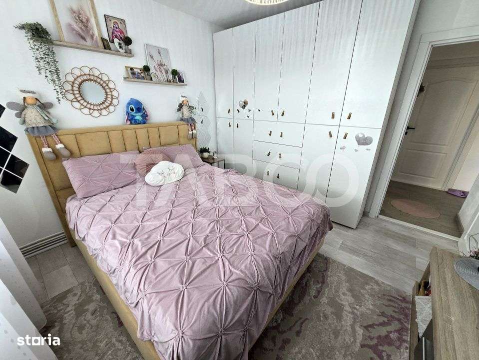 Apartament decomandat de vanzare mobilat pivnita Vasile Aaron Sibiu - Imagine principală: 5/17