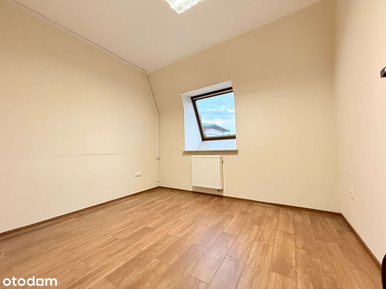 Do wynajęcia przestronny lokal w centrum Wieliczki – ul. Słowackiego - Pełny obrazek: 5/11