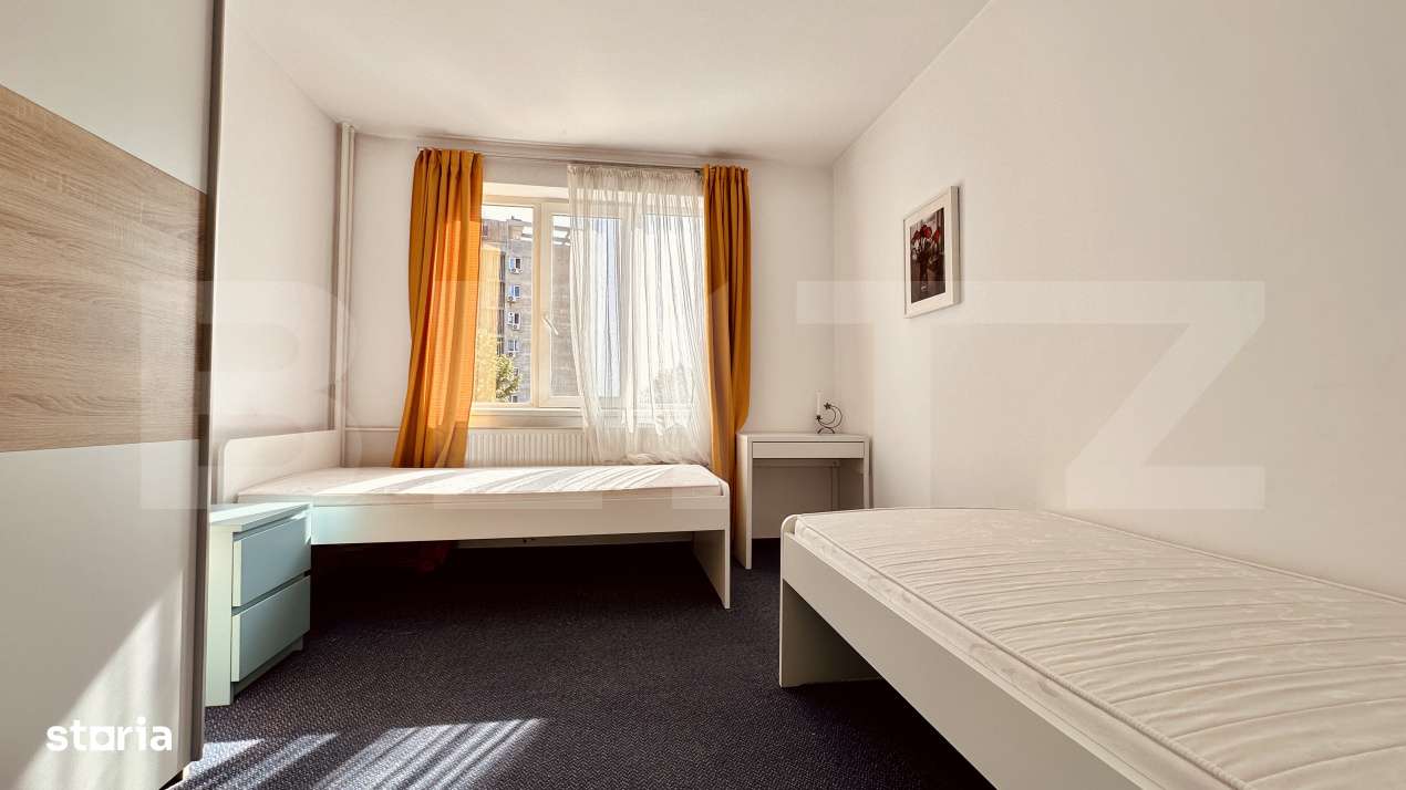 Apartament 3 camere, 2 balcoane, etaj intermediar, Rogerius, parcare - Imagine principală: 3/9