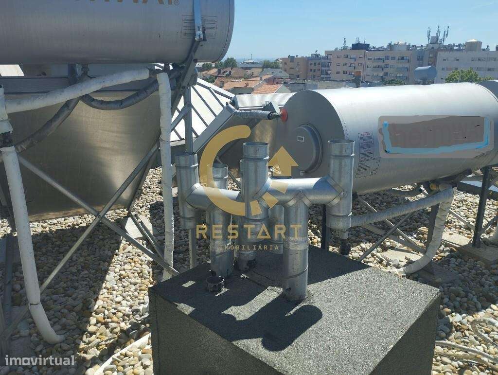 Apartamento T0 com Varanda e Garagem – Leça da Palmeira-18