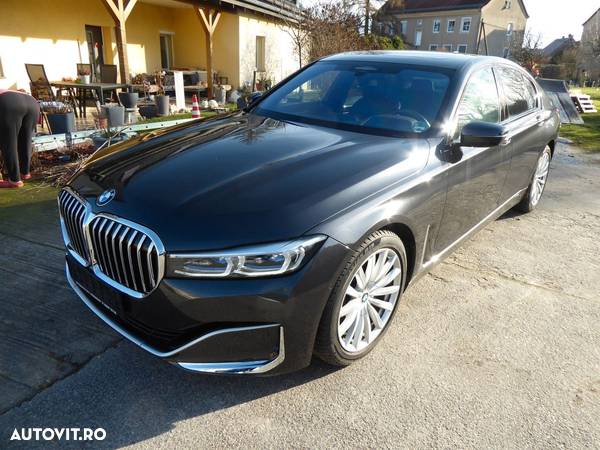 BMW Seria 7 - 2