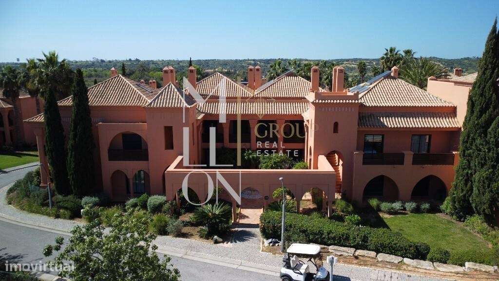 PENTHOUSE DE LUXO T2+1 COM VISTAS PARA O GOLFE E MUITO SOL - Grande imagem: 2/47