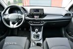 Hyundai I30 1.6 D Classic + - 13