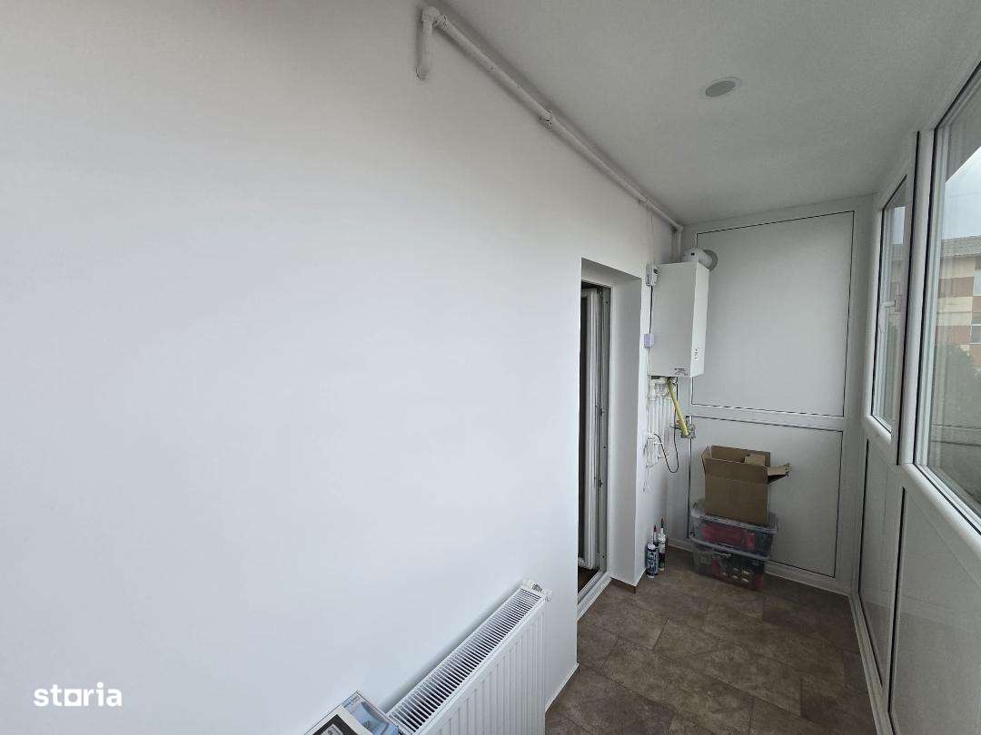 De vanzare Apartament 4 camere, zona Tolstoi.-13