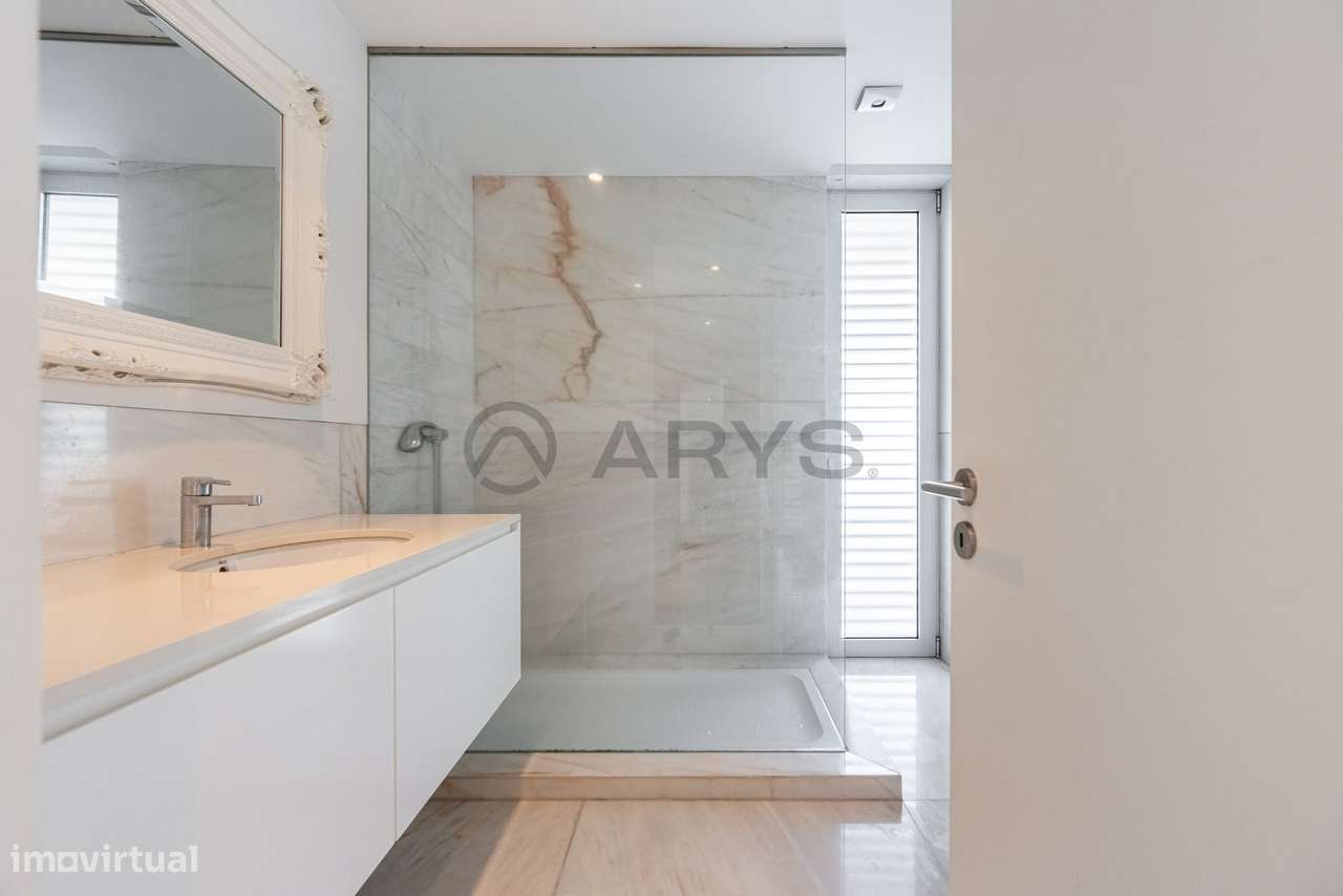 Moradia em Trandeiras, Braga-19