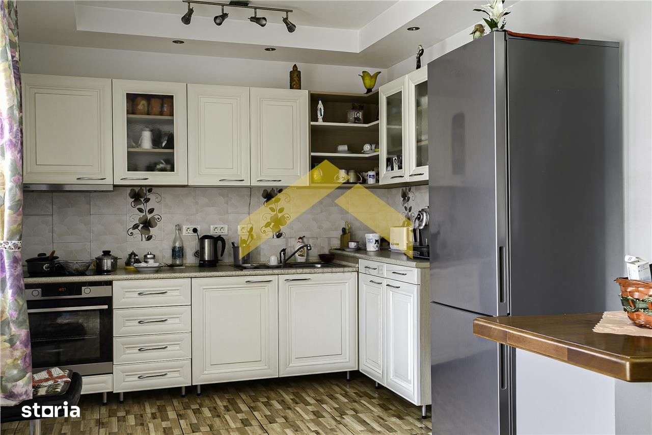 Casa tip duplex de vanzare Vladimirescu - Imagine principală: 4/20