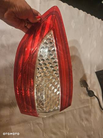 Lewa tylna lampa Europa Ford Mondeo kombi - 1