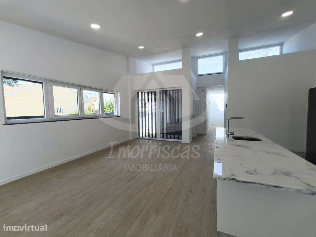 Moradia térrea V3 com piscina e excelente localização no Alto do Ín...-19
