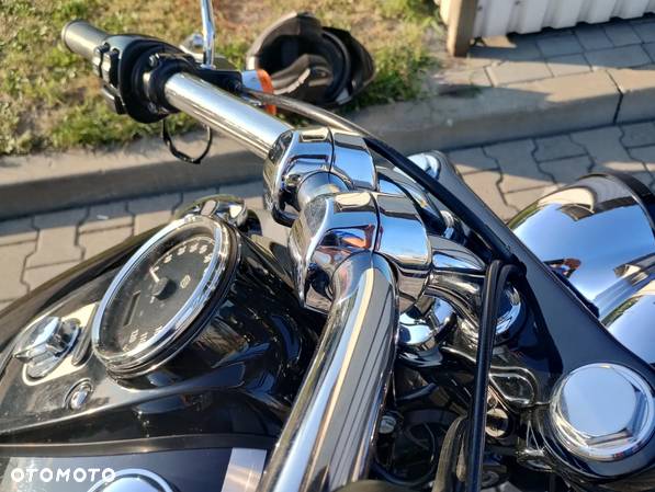 Harley-Davidson Dyna Fat Bob - 13