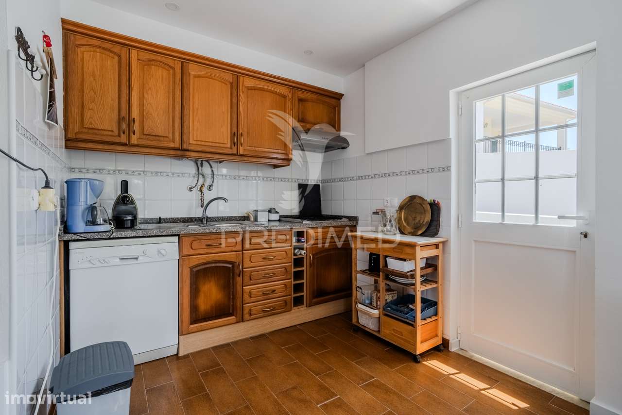 Moradia T2 com Piscina - Grande imagem: 4/10