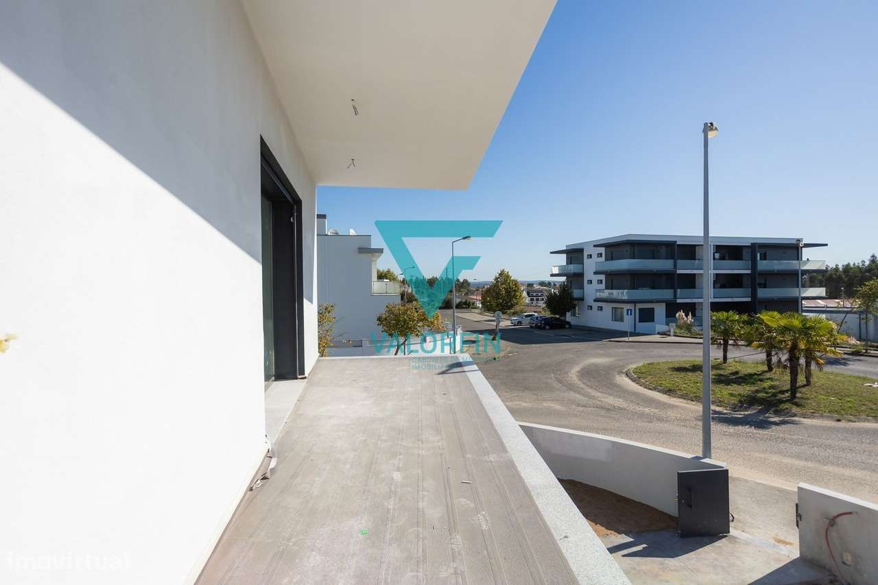 MoradiaT4 NOVA | Barosa - Leiria-31