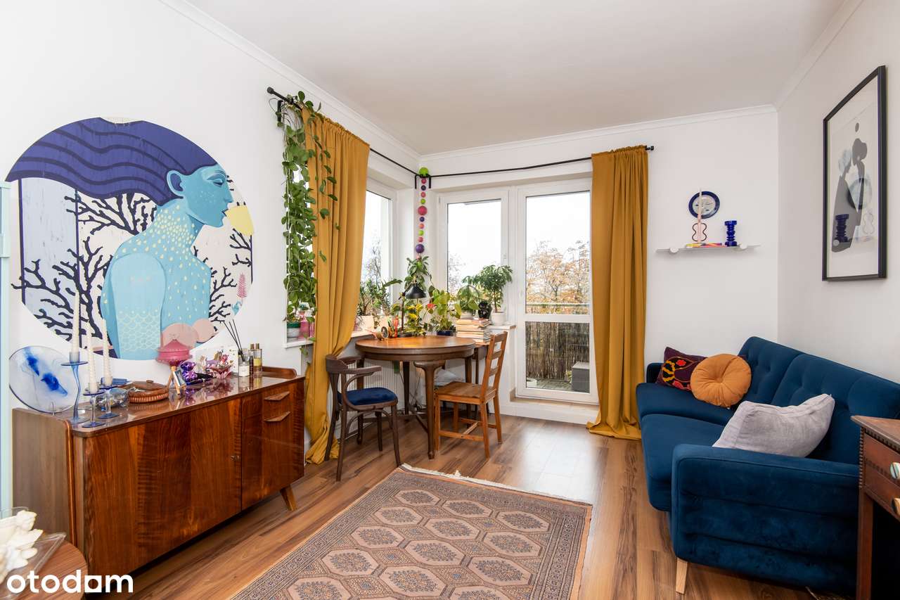 Wygodne mieszkanie z balkonem i wyposażeniem-0