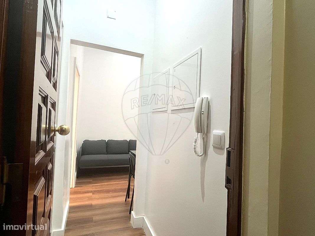 Escritório T2 para venda-9