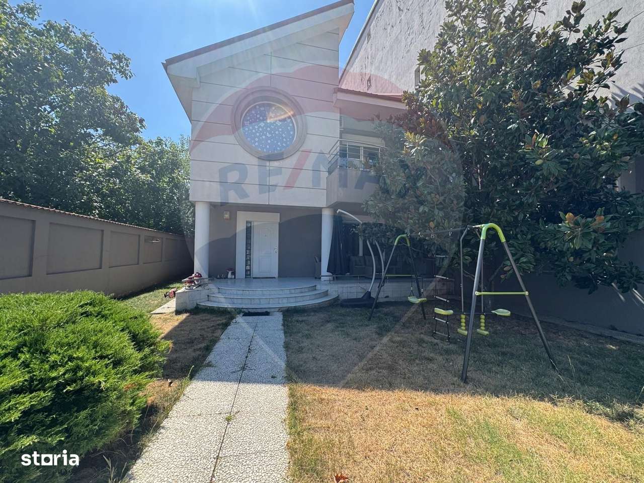 Casă / Vilă spațioasă de închiriat – Militari, zona Moinești - Imagine principală: 5/20