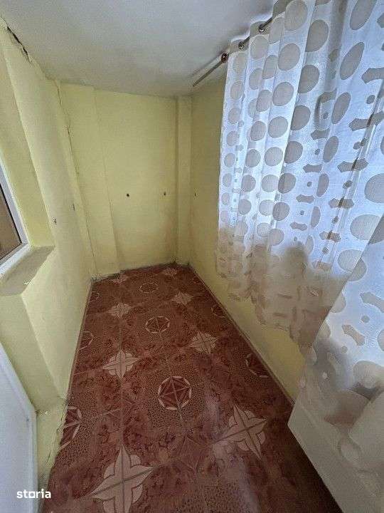 - Garsoniera decomandata 35mp, zona Viziru 1 Parter cu balcon - Imagine principală: 5/7