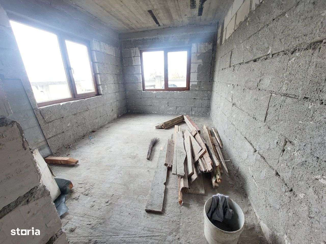 COMISION 0 Casa 170 mp utili, 500 mp teren, 6 camere Vacaresti - Imagine principală: 4/13