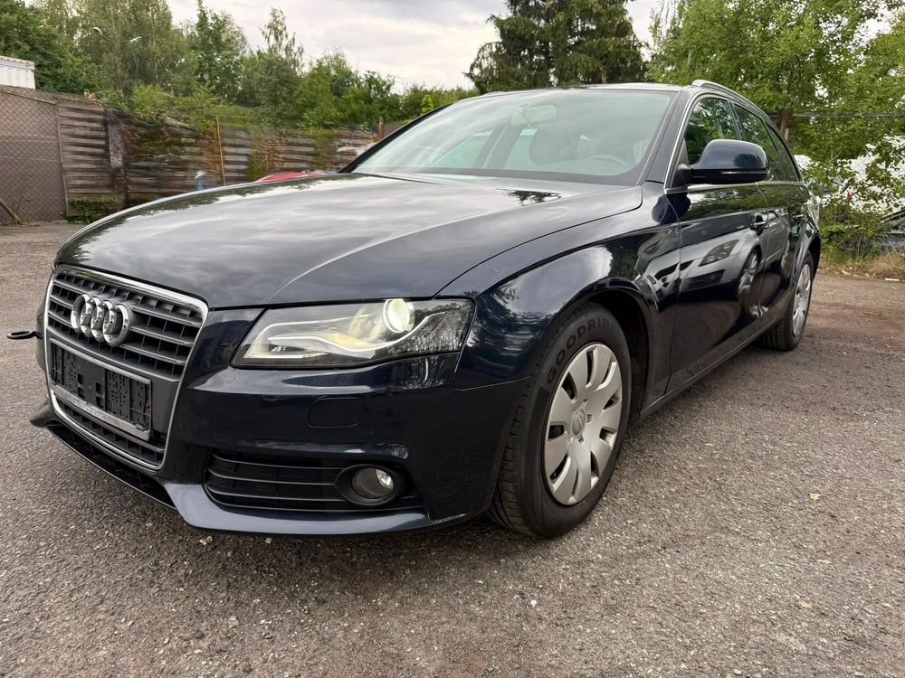 Audi A4 B8 (2007-2015) 2.0 TDI DPF Attraction 2008