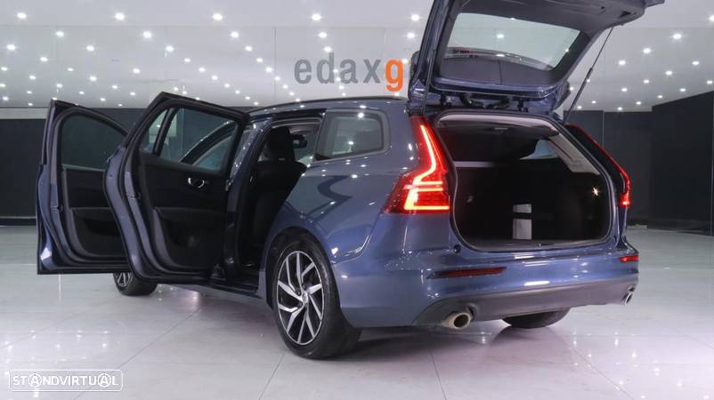 Volvo V60 2.0 T8 AWD TE Momentum - 5