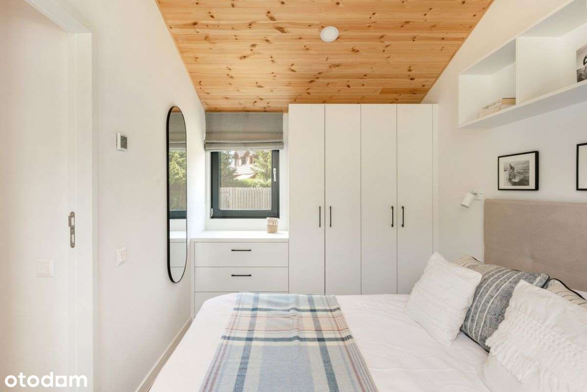 Domek mobilny na działce z widokiem na jezioro-8