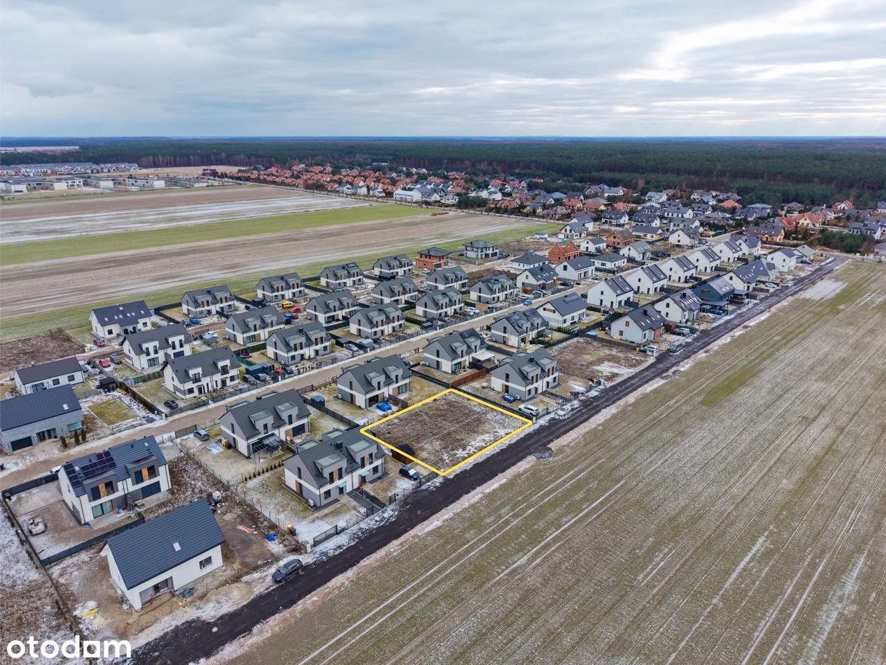 Działka budowlana w pięknej okolicy! Pełne media! Kamionki REZERWACJA-0