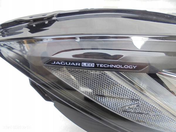 FULL LED HIGH PRAWY LAMPA JAGUAR I-PACE X590 EU - 4