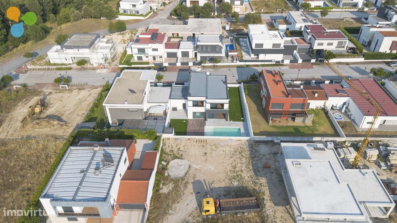 Moradia Isolada T4 Nova | Quinta da Ponte da Terra-41
