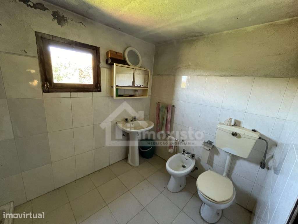 Moradias T4 e T0 em Figueiró dos Vinhos-34