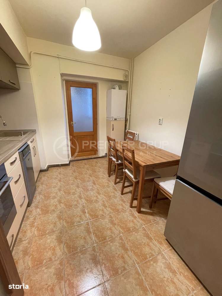 Etaj 1! Apartament 3 camere 90mp  2 bai, 4 balcoane, Pacurari-7