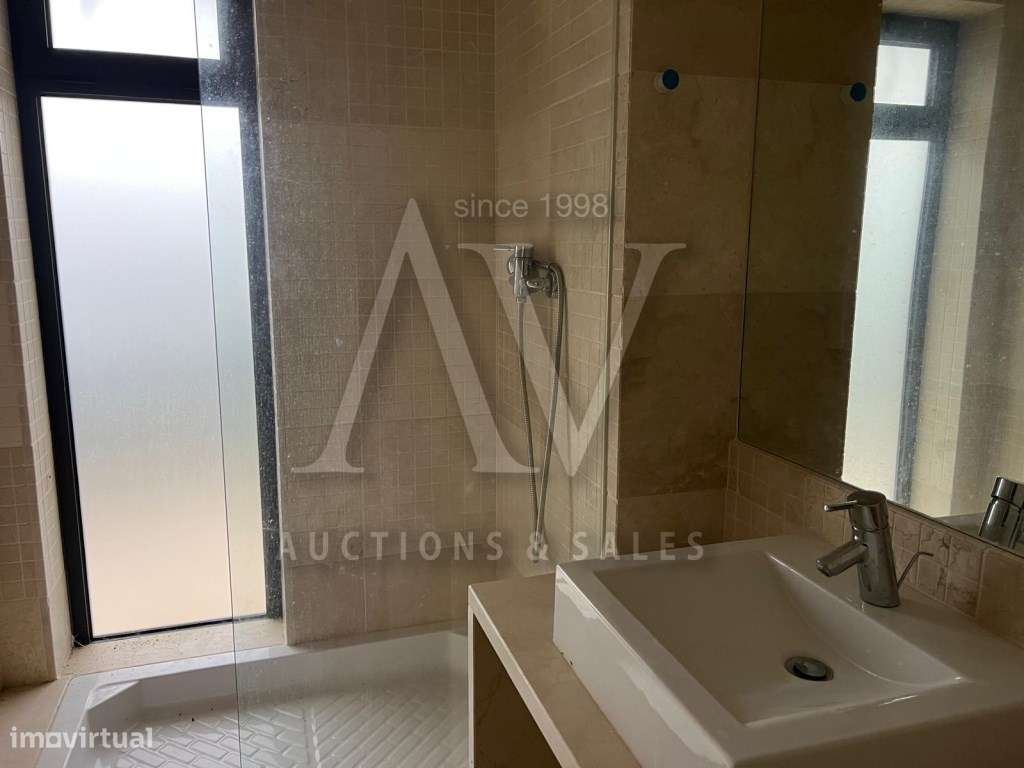 Moradia de luxo| V4 | 500 m da Praia Verde| Golfe-16