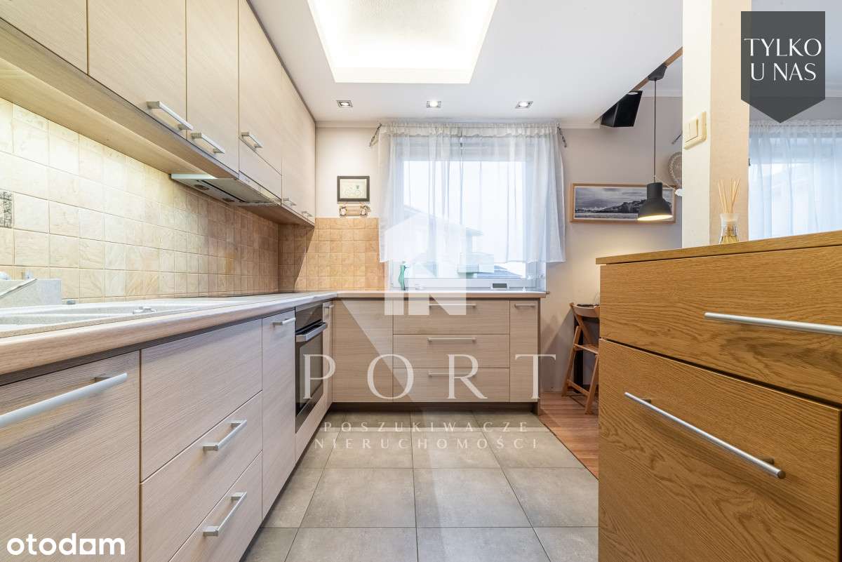 Jasne mieszkanie z widokiem na miasto.-6