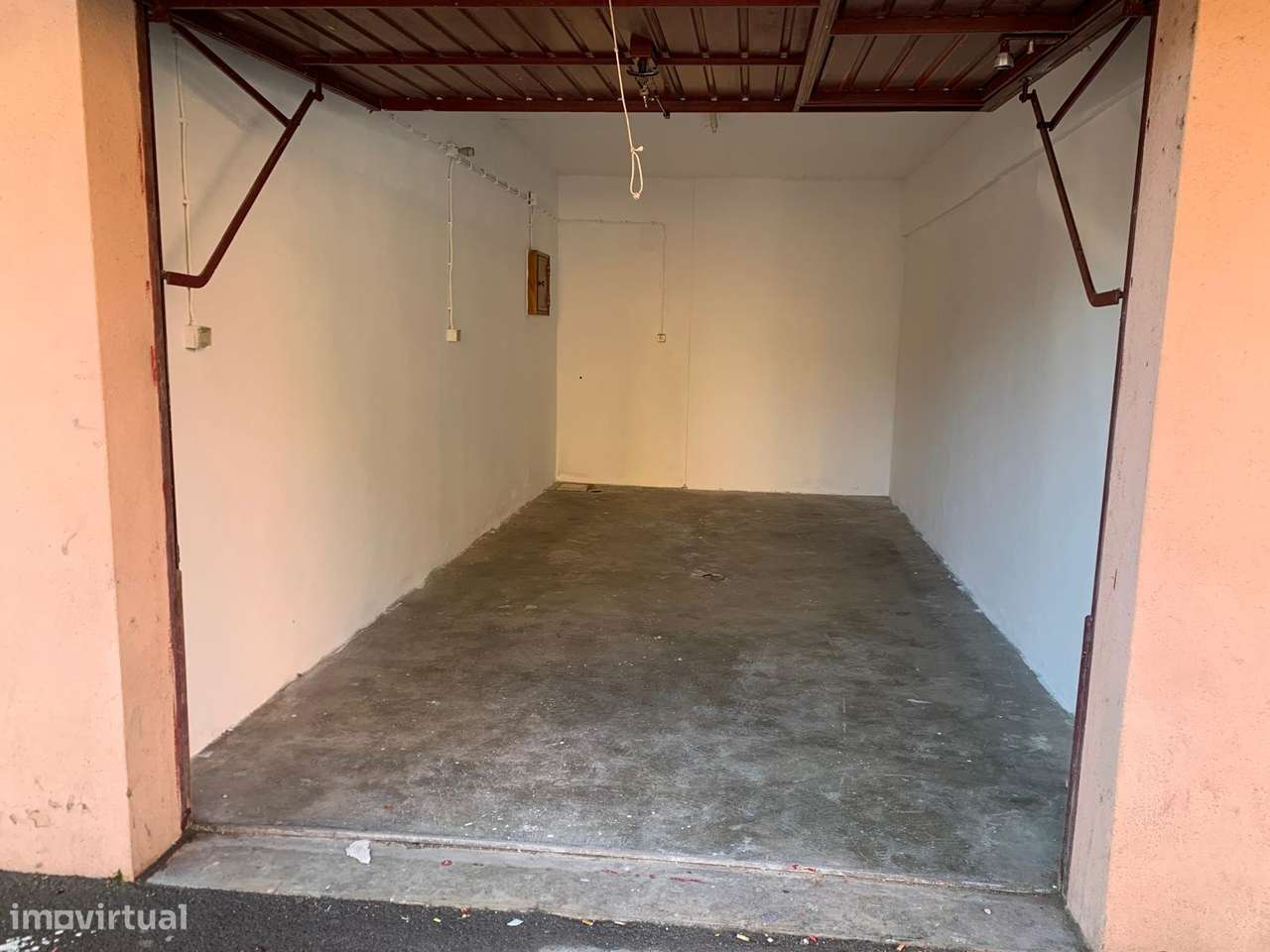 Garagem  com 17 m² em Mem-Martins - Grande imagem: 5/16