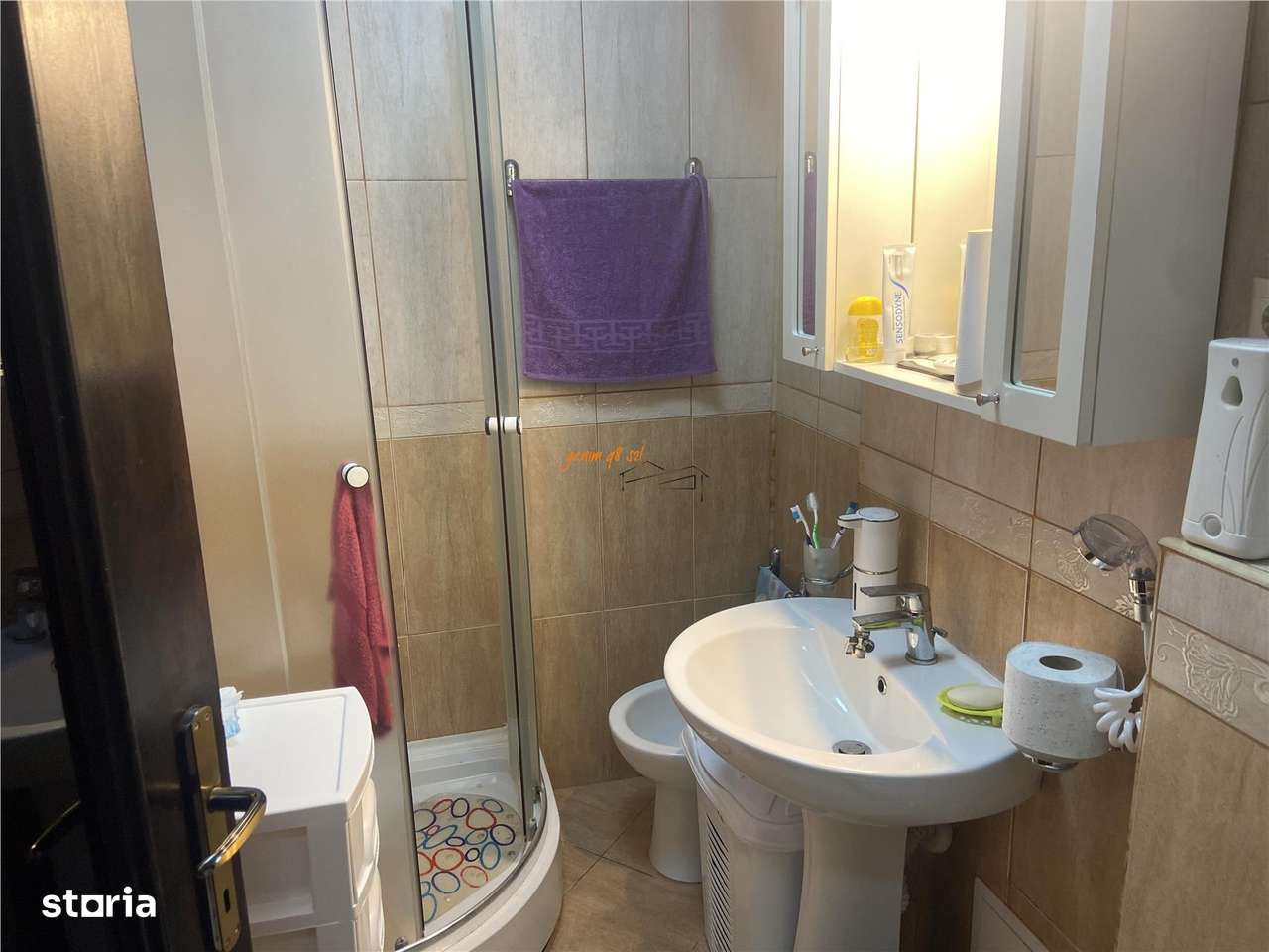 Apartament 2 camere , cartier Gara , parter , imbunatatit , mobilat si-9