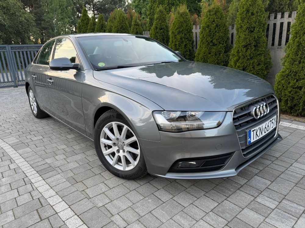 Audi A4 B8 2.0 TDI DPF Ambiente 2013