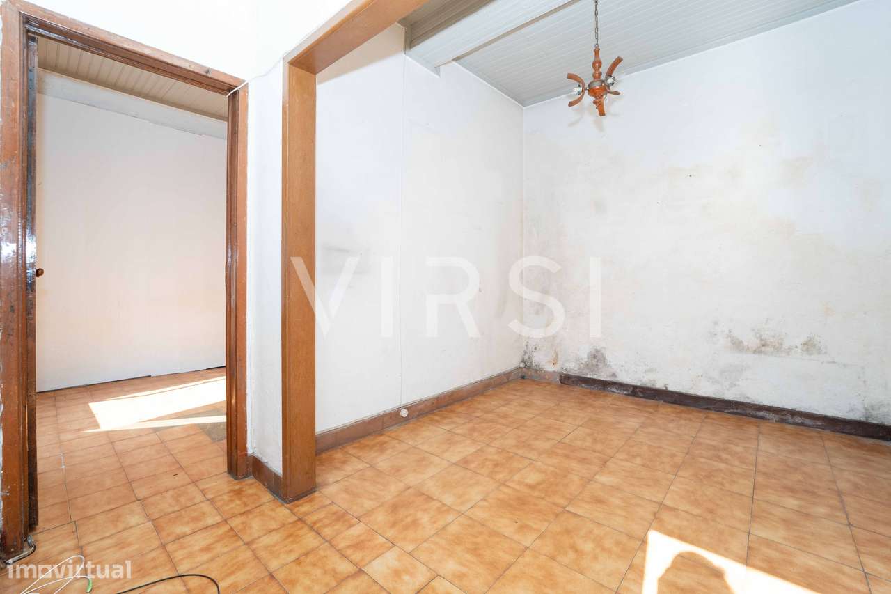 Moradia para remodelar a 3 min do ISCAC-24
